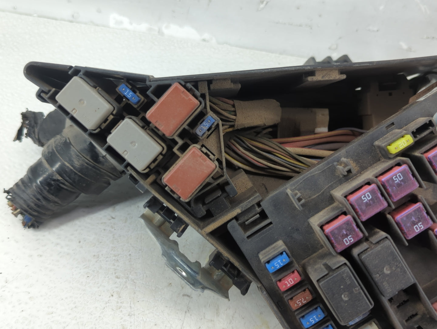 2009 Subaru Forester Fusebox Fuse Box Panel Relay Module P/N:MB100200B Fits Fits 2008 2010 2011 OEM Used Auto Parts - Oemuse