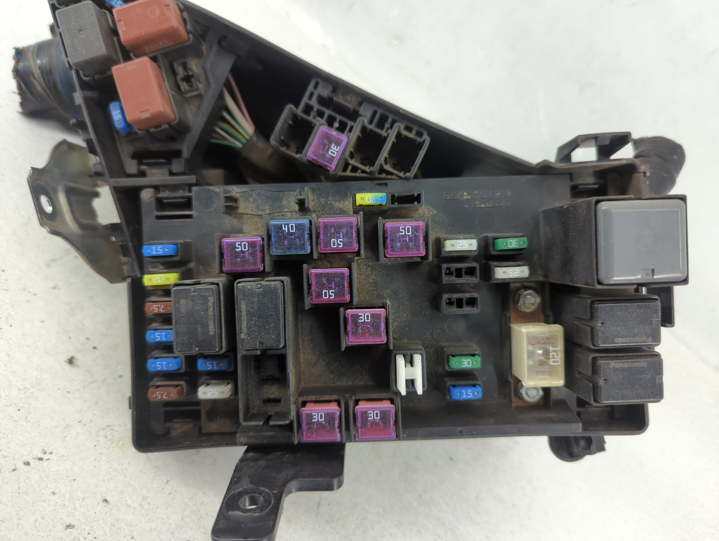 2009 Subaru Forester Fusebox Fuse Box Panel Relay Module P/N:MB100200B Fits Fits 2008 2010 2011 OEM Used Auto Parts - Oemuse