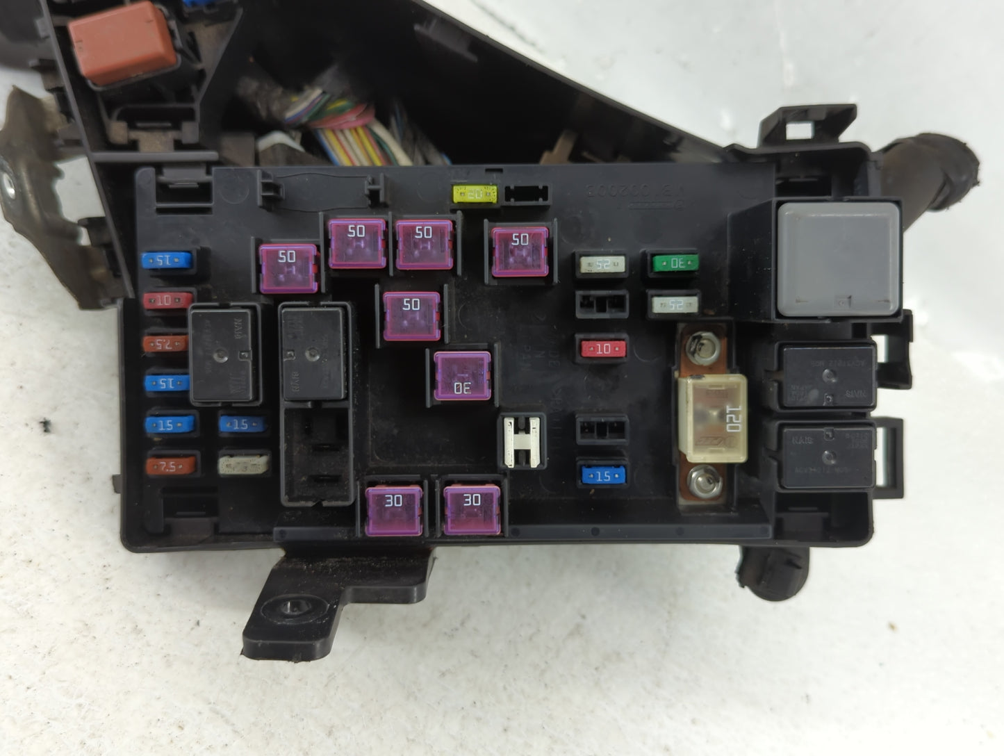 2009 Subaru Forester Fusebox Fuse Box Panel Relay Module P/N:MB100200B Fits Fits 2008 2010 2011 OEM Used Auto Parts - Oemuse