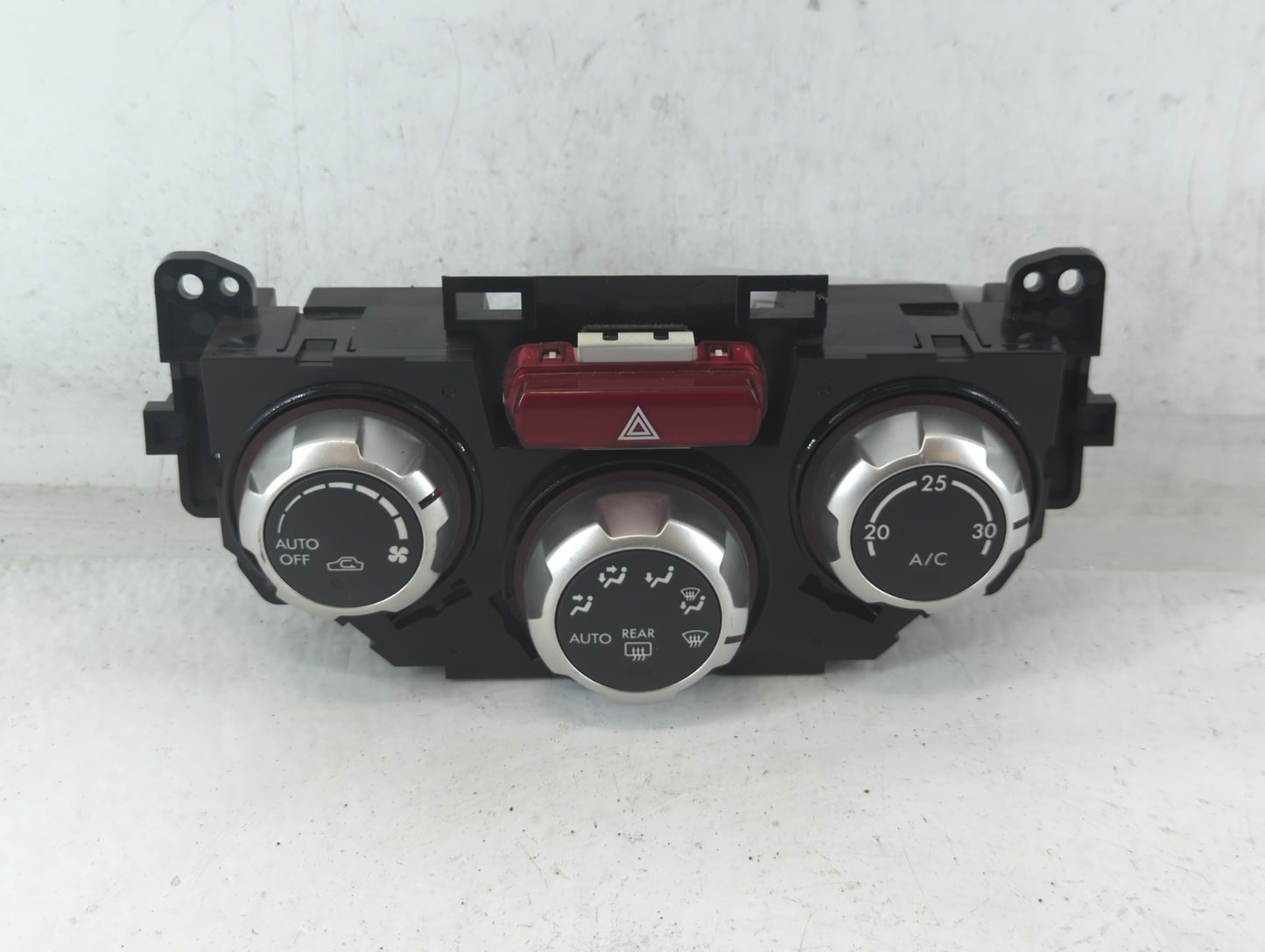 2009 Subaru Forester Climate Control Module Temperature AC/Heater Replacement P/N:72311 SC000 Fits OEM Used Auto Parts - Oem
