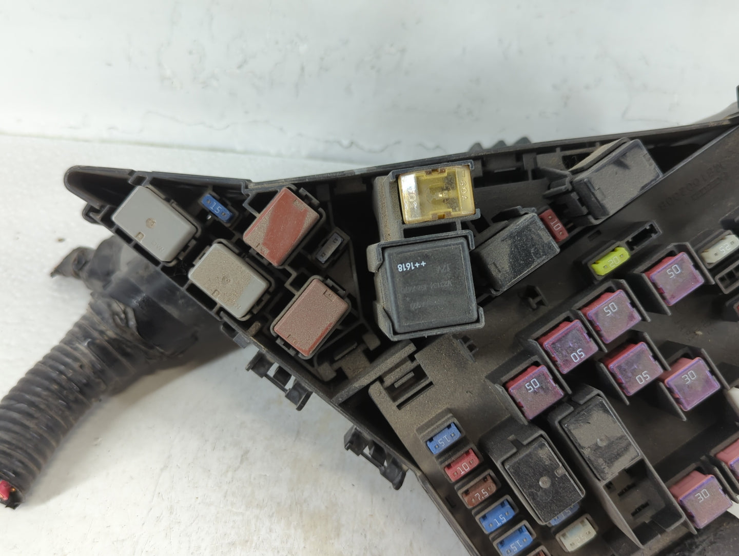 2009 Subaru Forester Fusebox Fuse Box Panel Relay Module P/N:MB100200B Fits Fits 2008 OEM Used Auto Parts - Oemusedautoparts