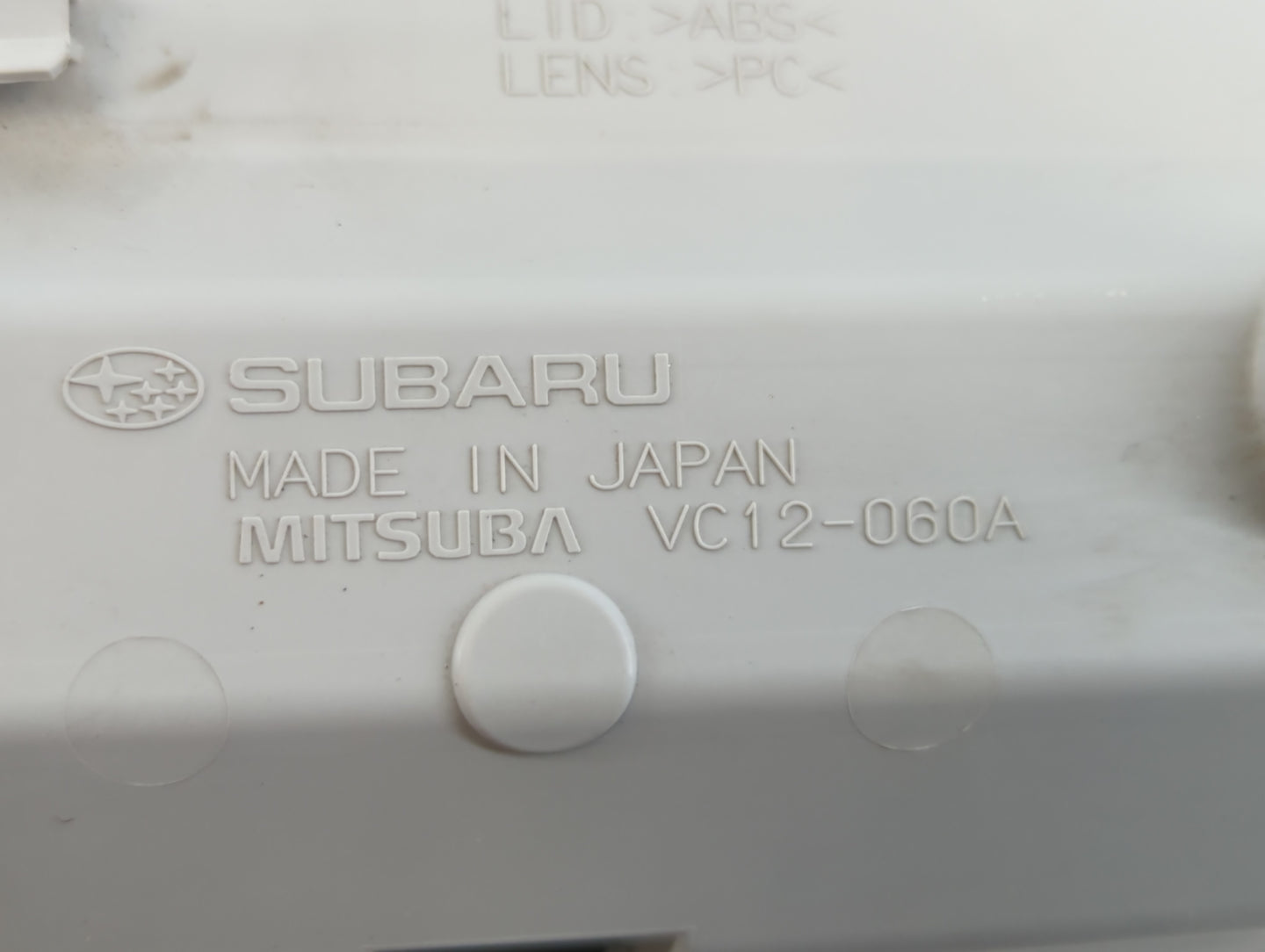 2009-2009 Subaru Forester Overhead Roof Console - Oemusedautoparts1.com