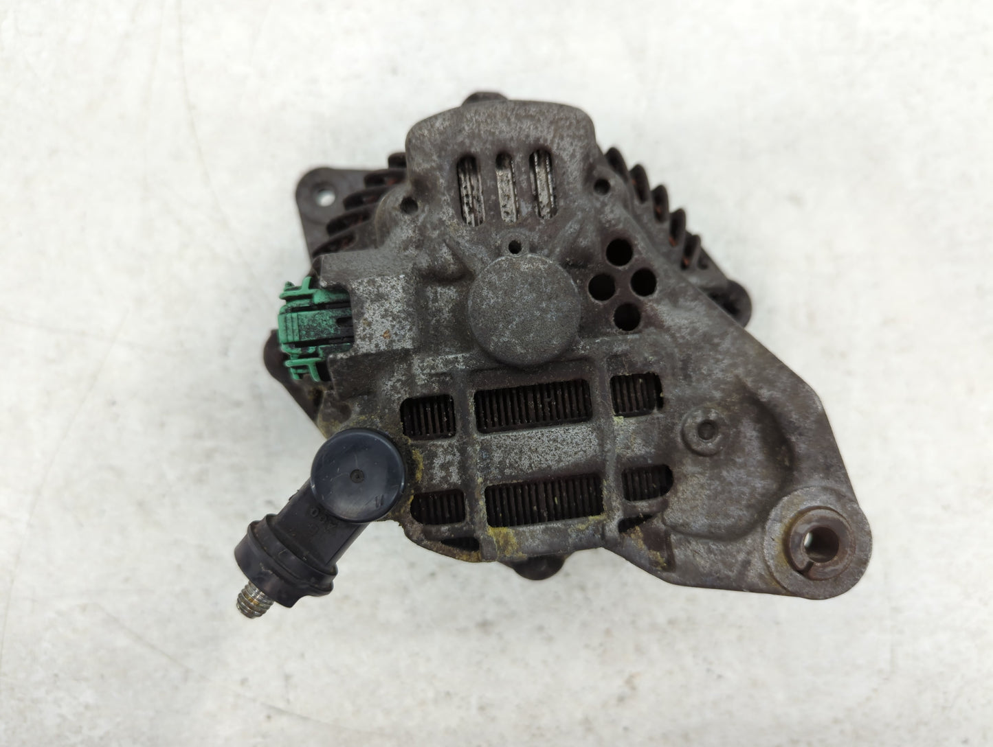 2009 Subaru Forester Alternator Replacement Generator Charging Assembly Engine OEM P/N:23700 AA540 Fits OEM Used Auto Parts 