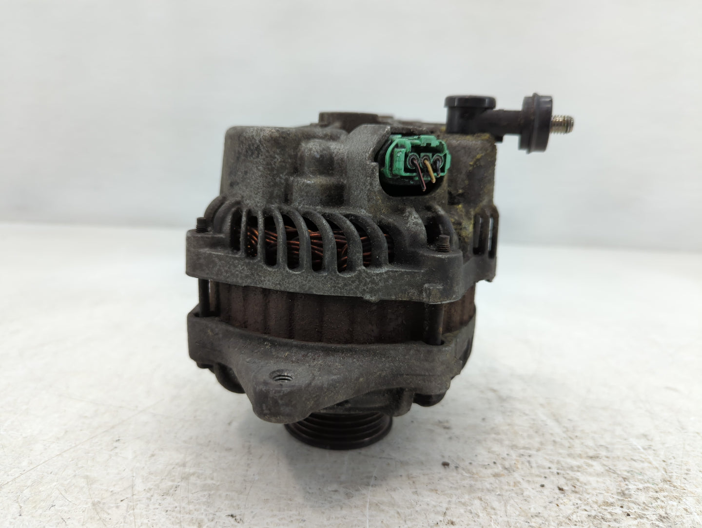 2009 Subaru Forester Alternator Replacement Generator Charging Assembly Engine OEM P/N:23700 AA540 Fits OEM Used Auto Parts 
