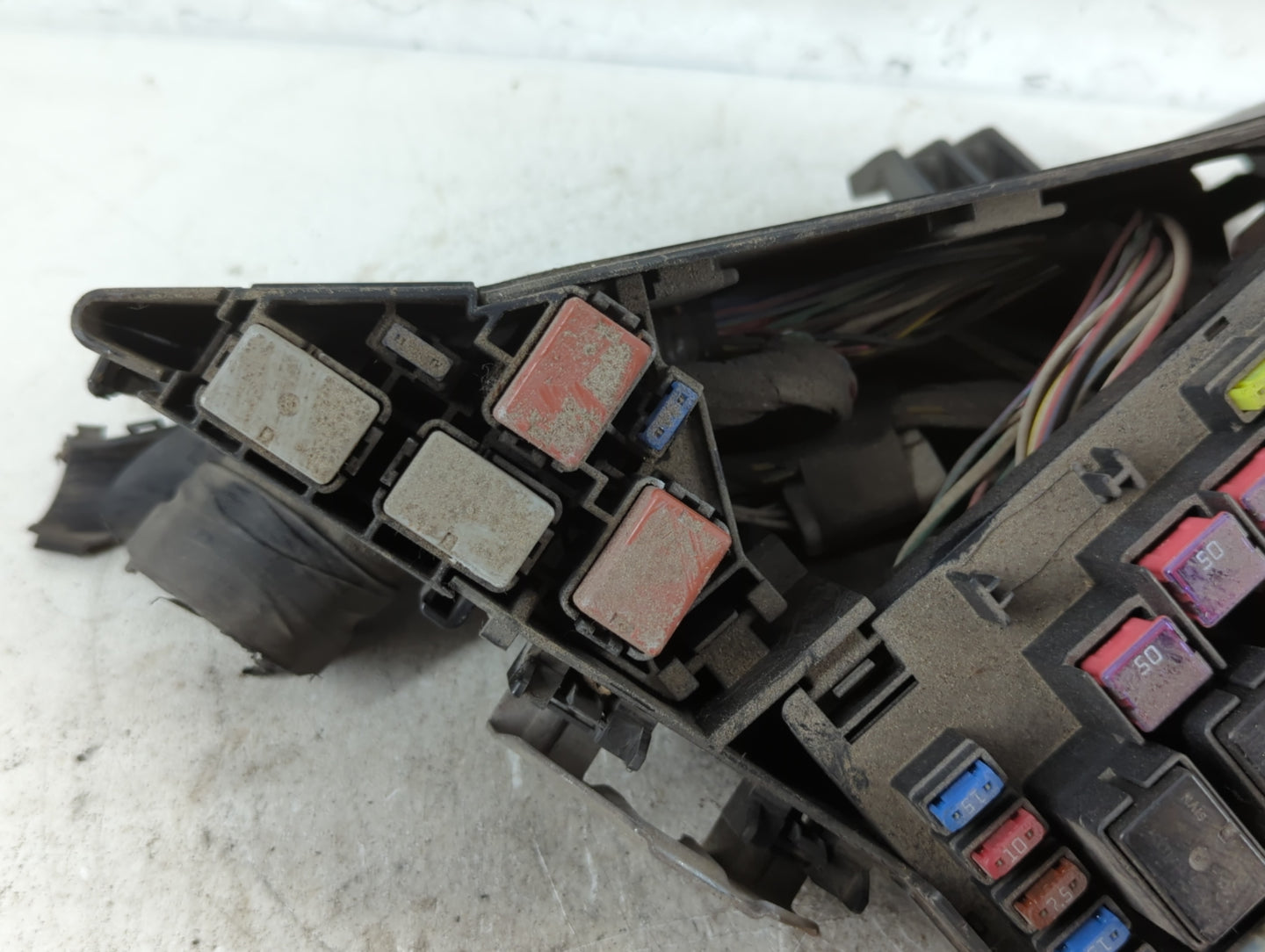 2009 Subaru Forester Fusebox Fuse Box Panel Relay Module P/N:MB100200B Fits Fits 2008 2010 2011 OEM Used Auto Parts - Oemuse