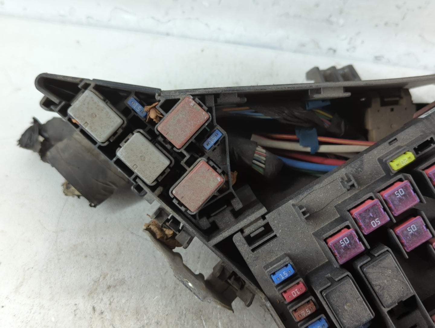 2009 Subaru Forester Fusebox Fuse Box Panel Relay Module P/N:MB100200B Fits Fits 2008 2010 2011 OEM Used Auto Parts - Oemuse