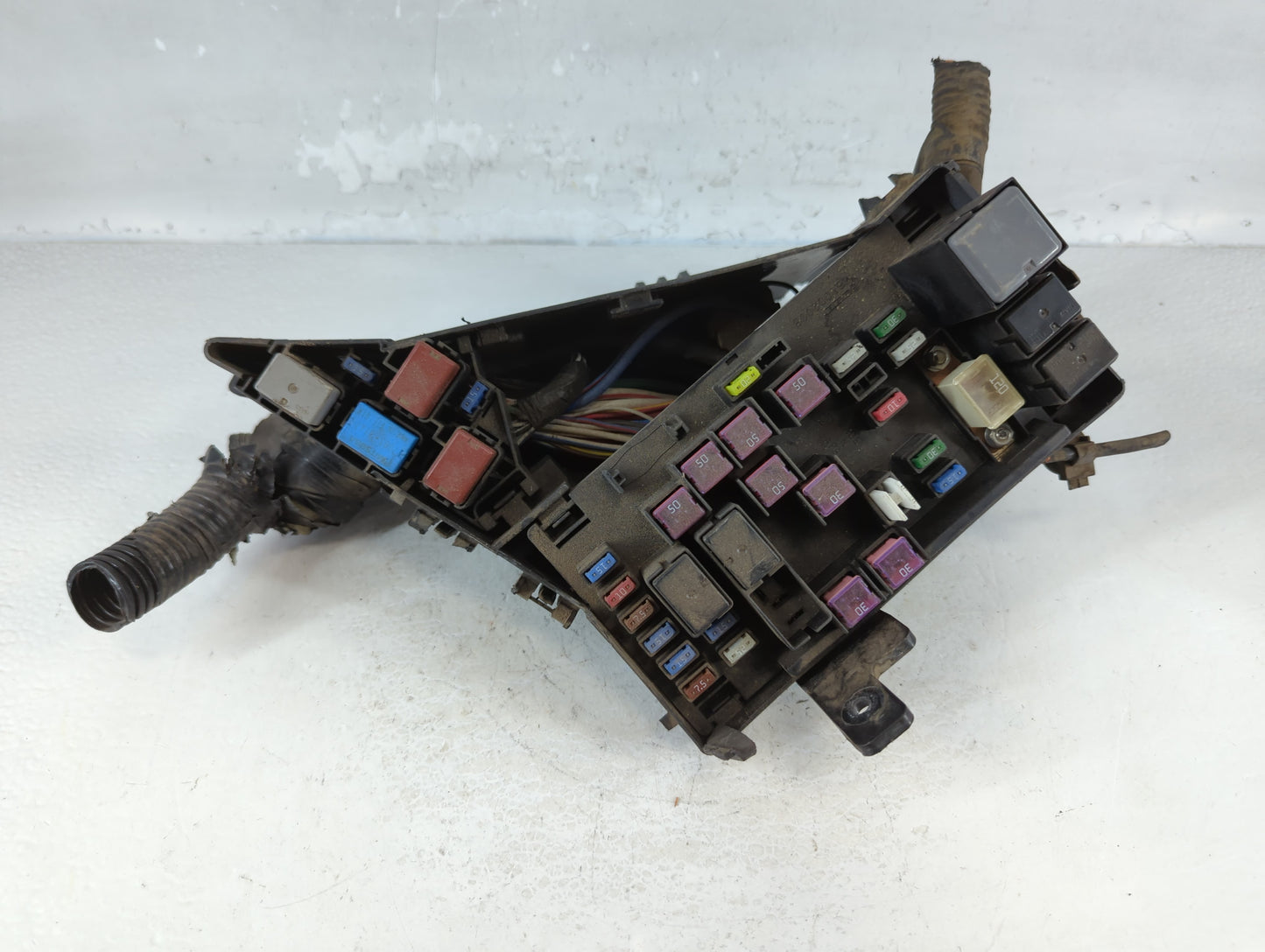 2009 Subaru Forester Fusebox Fuse Box Panel Relay Module P/N:MB100200B Fits Fits 2008 2010 2011 OEM Used Auto Parts - Oemuse