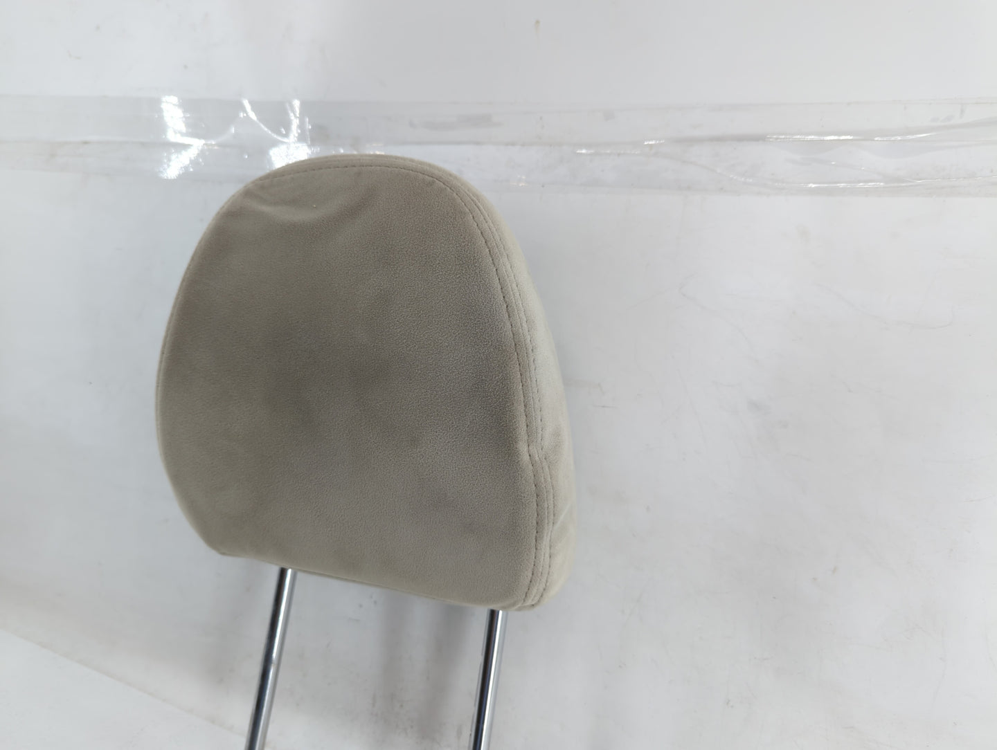 2008-2011 Subaru Impreza Headrest Head Rest Front Driver Passenger Seat Fits Fits 2008 2009 2010 2011 OEM Used Auto Parts - 
