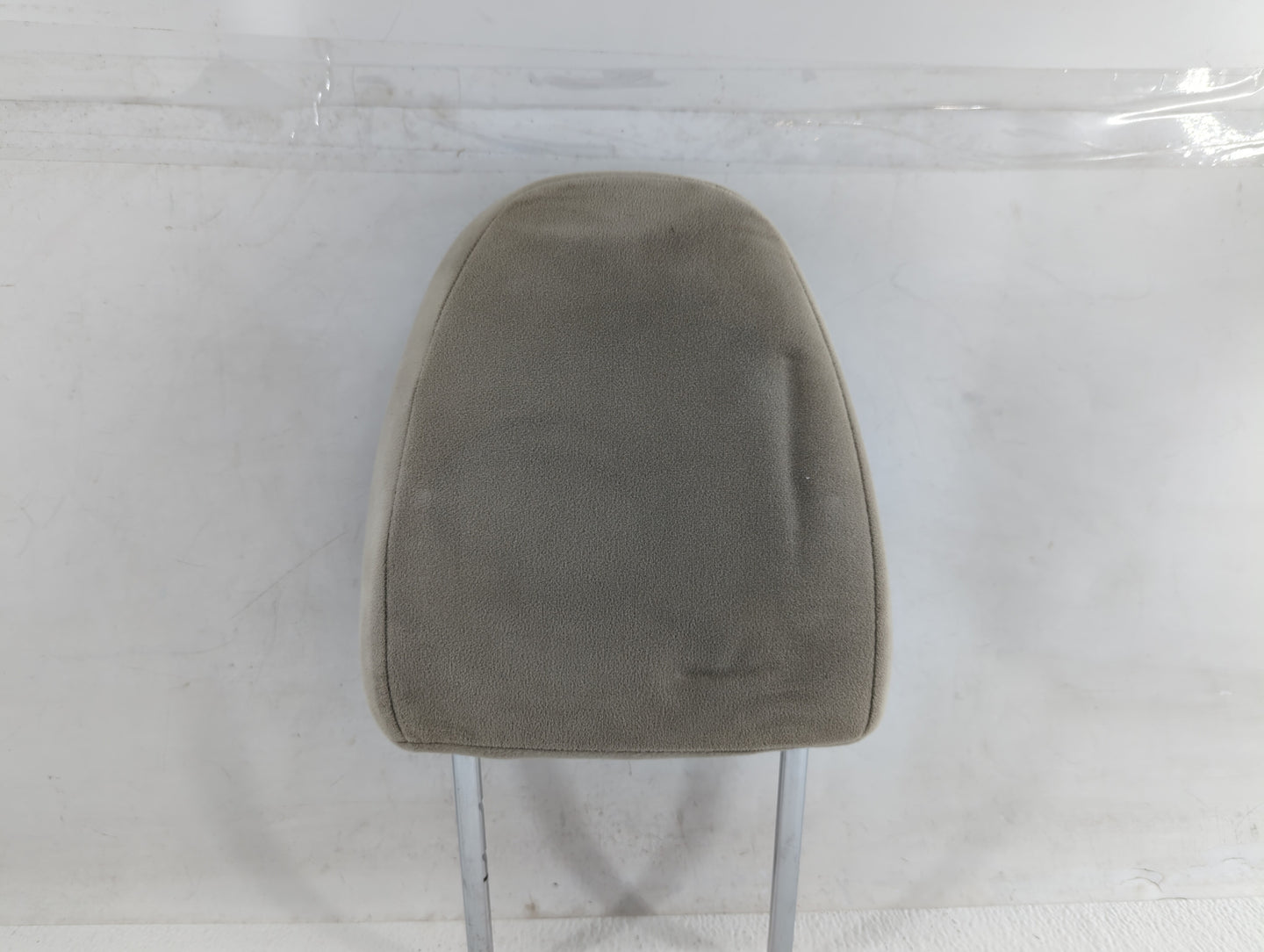2008-2011 Subaru Impreza Headrest Head Rest Front Driver Passenger Seat Fits Fits 2008 2009 2010 2011 OEM Used Auto Parts - 