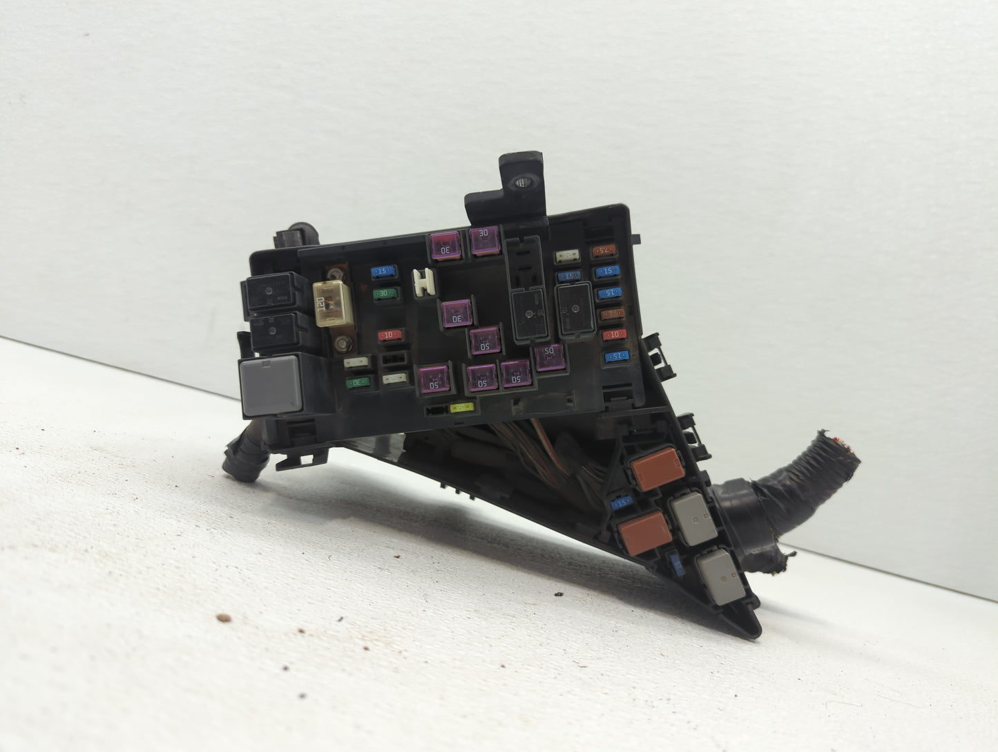 2008-2011 Subaru Impreza Fusebox Fuse Box Panel Relay Module P/N:MB502096B 82241FG010, 241FG010 Fits Fits 2008 2009 2010 201