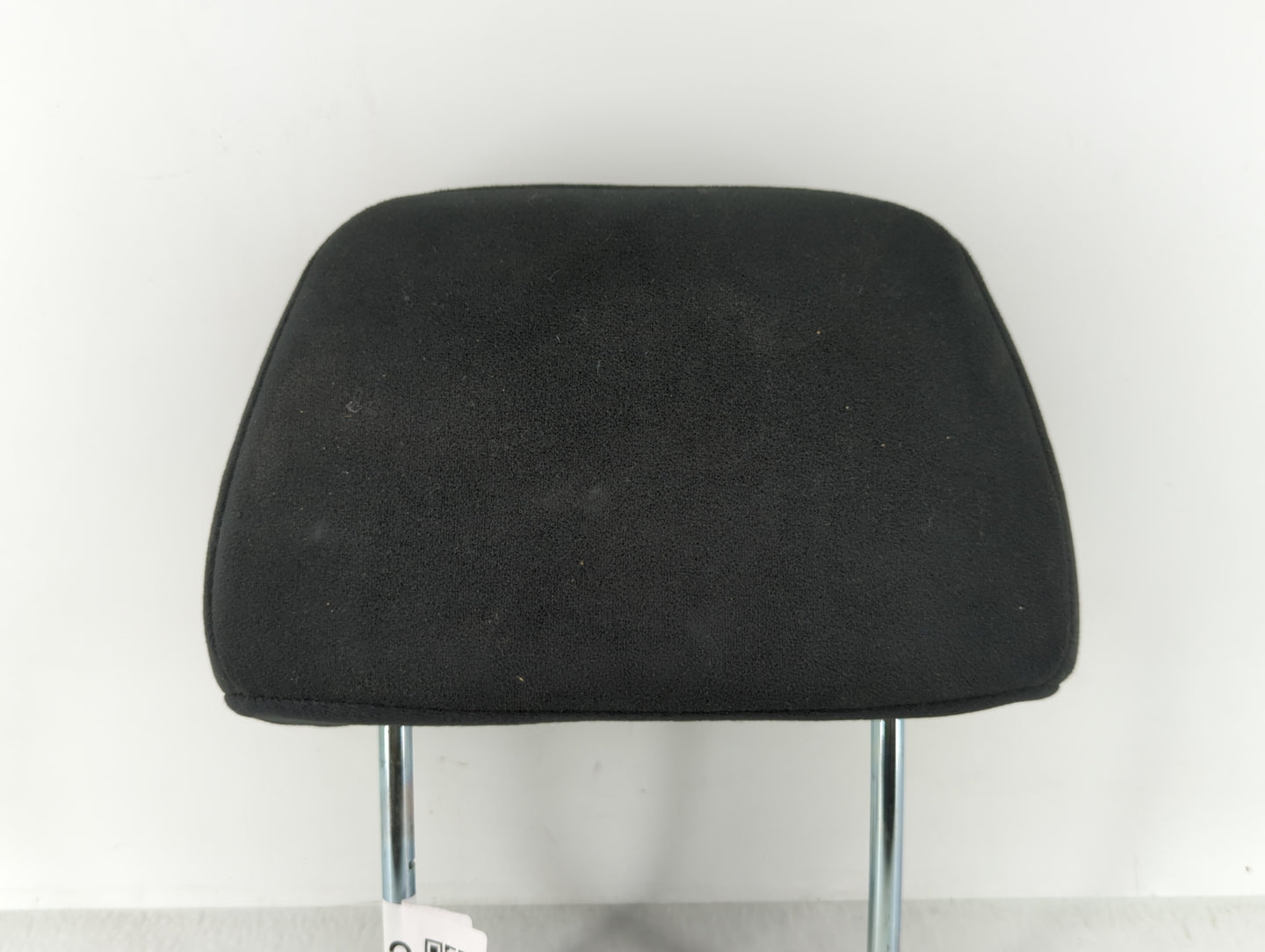 2008-2014 Subaru Impreza Headrest Head Rest Front Driver Passenger Seat Fits Fits 2008 2009 2010 2011 2012 2013 2014 OEM Use