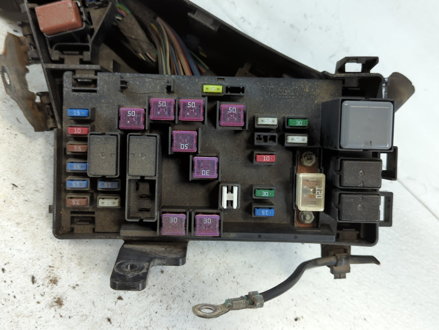2008-2011 Subaru Impreza Fusebox Fuse Box Panel Relay Module P/N:MB100200B Fits Fits 2008 2009 2010 2011 OEM Used Auto Parts