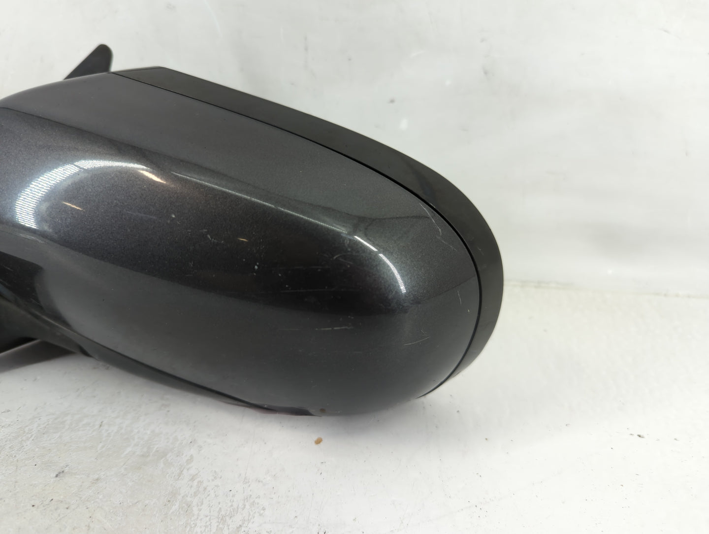 2005-2009 Subaru Legacy Driver Side View Mirror - Left Door Mirror OEM Used - Oemusedautoparts1.com