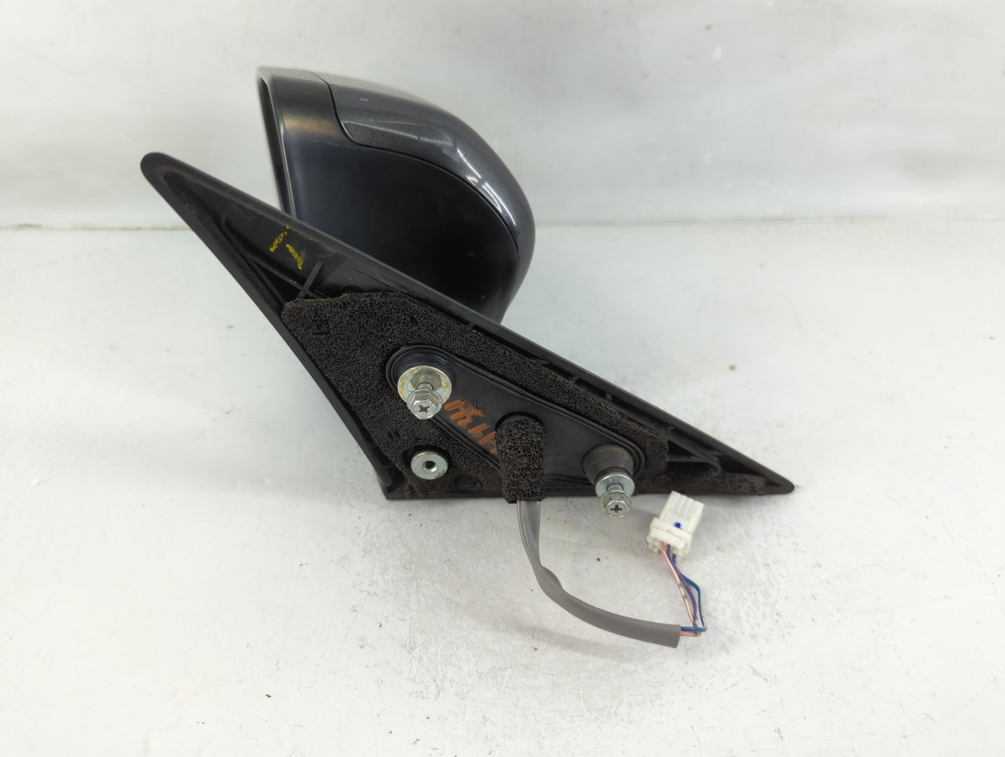 2005-2009 Subaru Legacy Driver Side View Mirror - Left Door Mirror OEM Used - Oemusedautoparts1.com