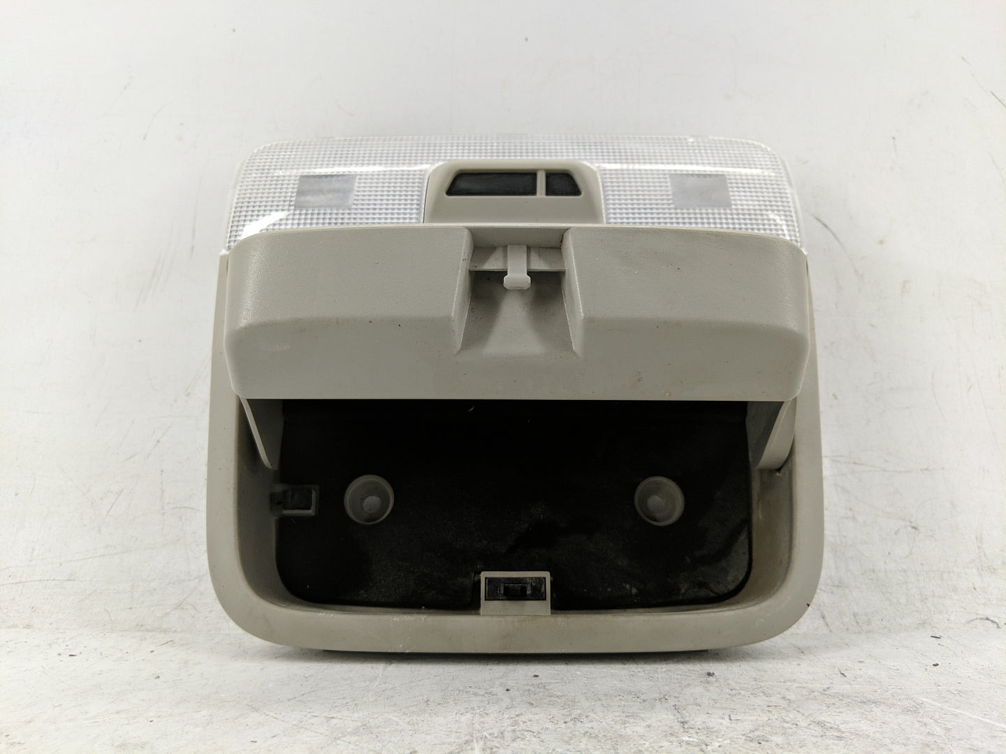 2009 Subaru Legacy Overhead Roof Console - Oemusedautoparts1.com