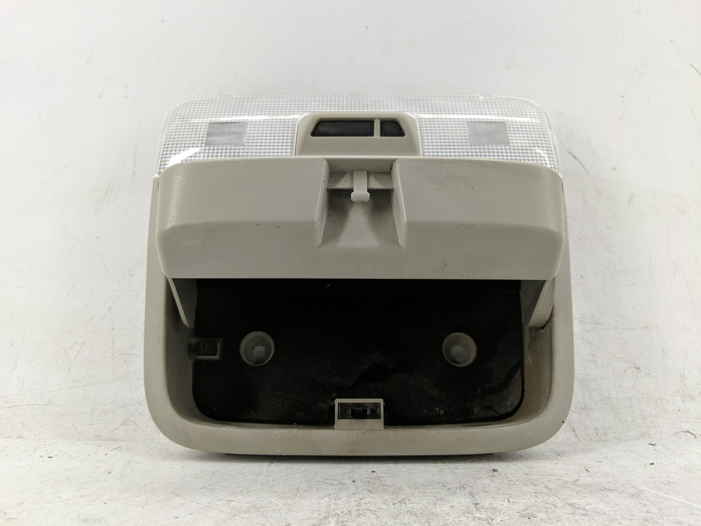 2009 Subaru Legacy Overhead Roof Console - Oemusedautoparts1.com