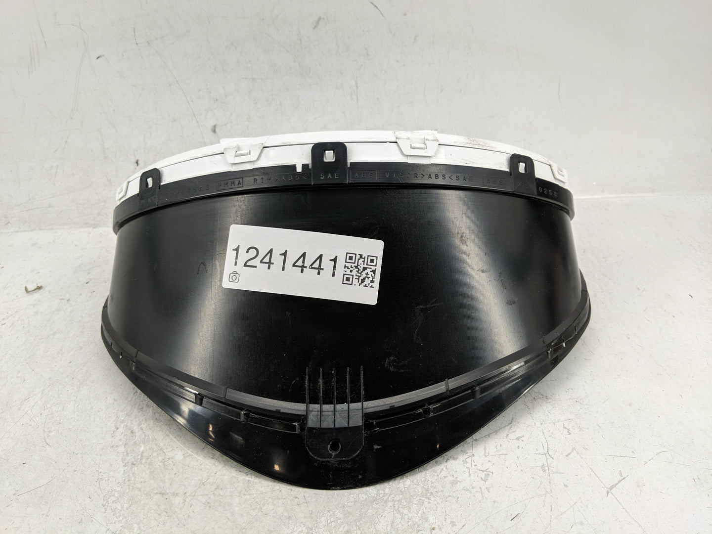 2009 Subaru Legacy Instrument Cluster Speedometer Gauges Fits OEM Used Auto Parts - Oemusedautoparts1.com