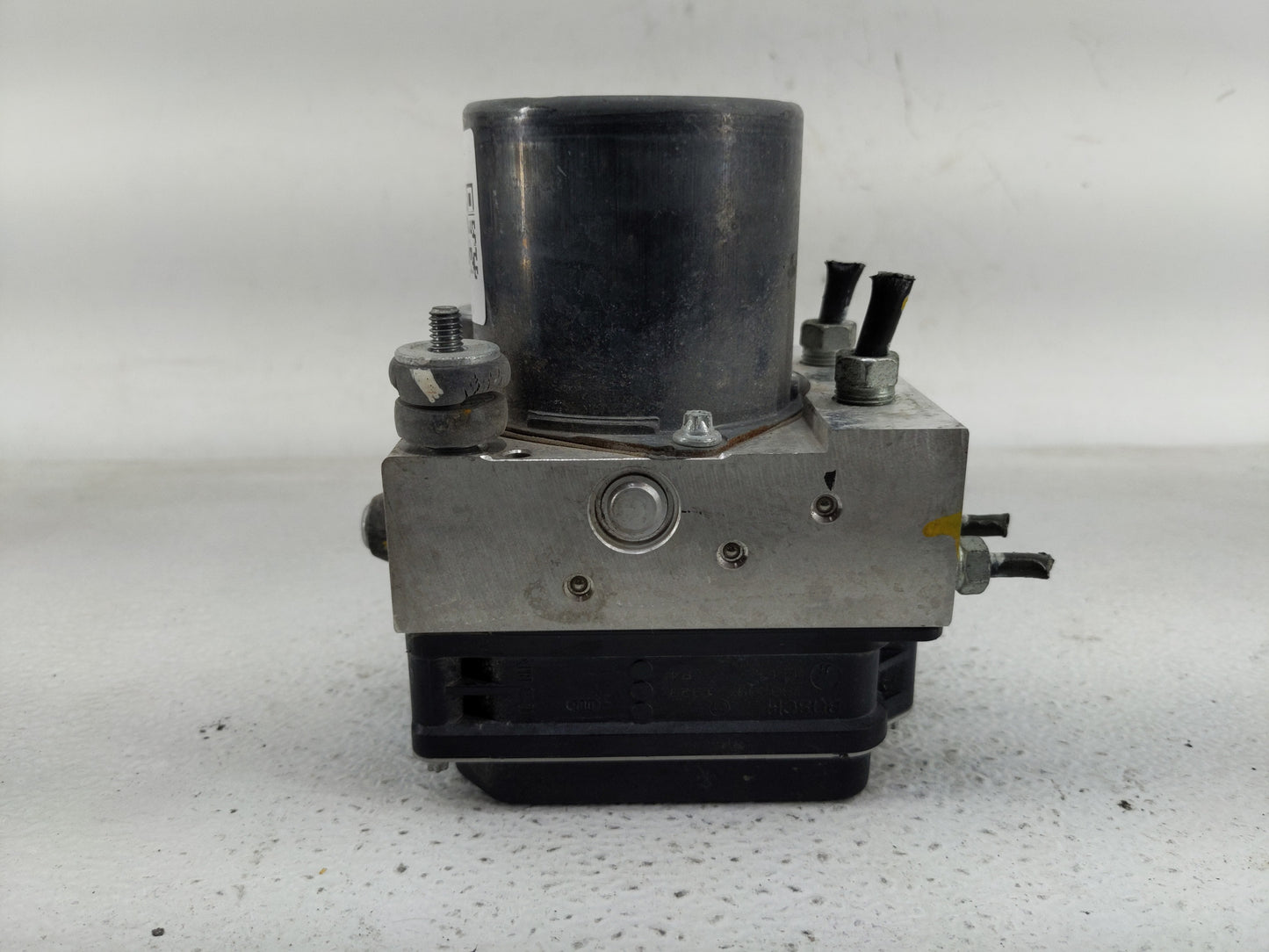 2008-2009 Subaru Legacy ABS Pump Control Module Replacement Fits Fits 2008 2009 OEM Used Auto Parts - Oemusedautoparts1.com