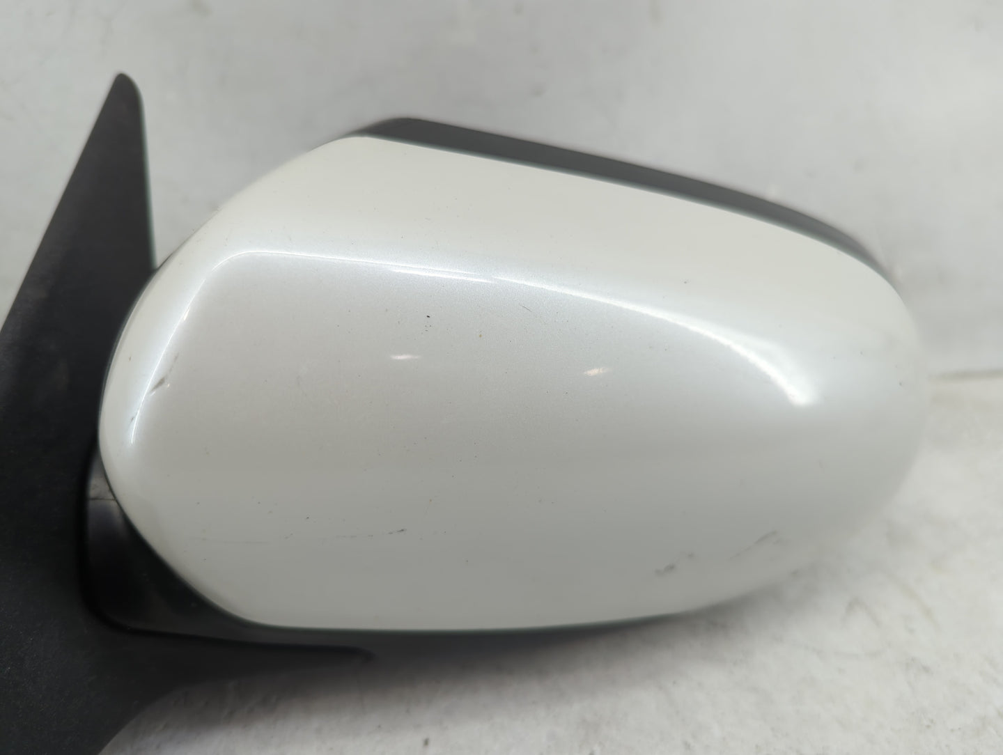 2005-2009 Subaru Legacy Passenger Right Side View Power Door Mirror 1429505 - Oemusedautoparts1.com