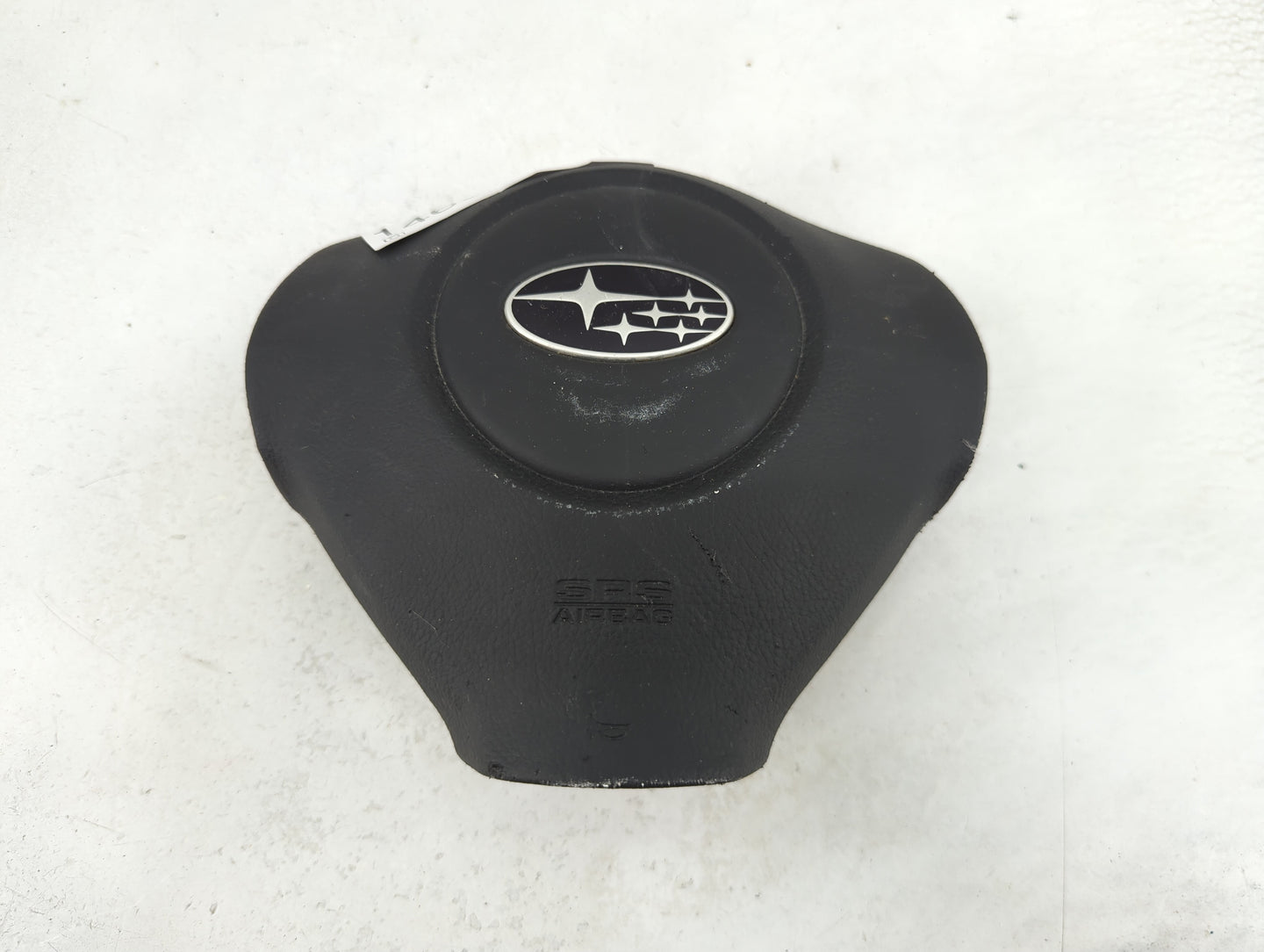 2008-2009 Subaru Legacy Air Bag Driver Left Steering Wheel Mounted 1466097 - Oemusedautoparts1.com