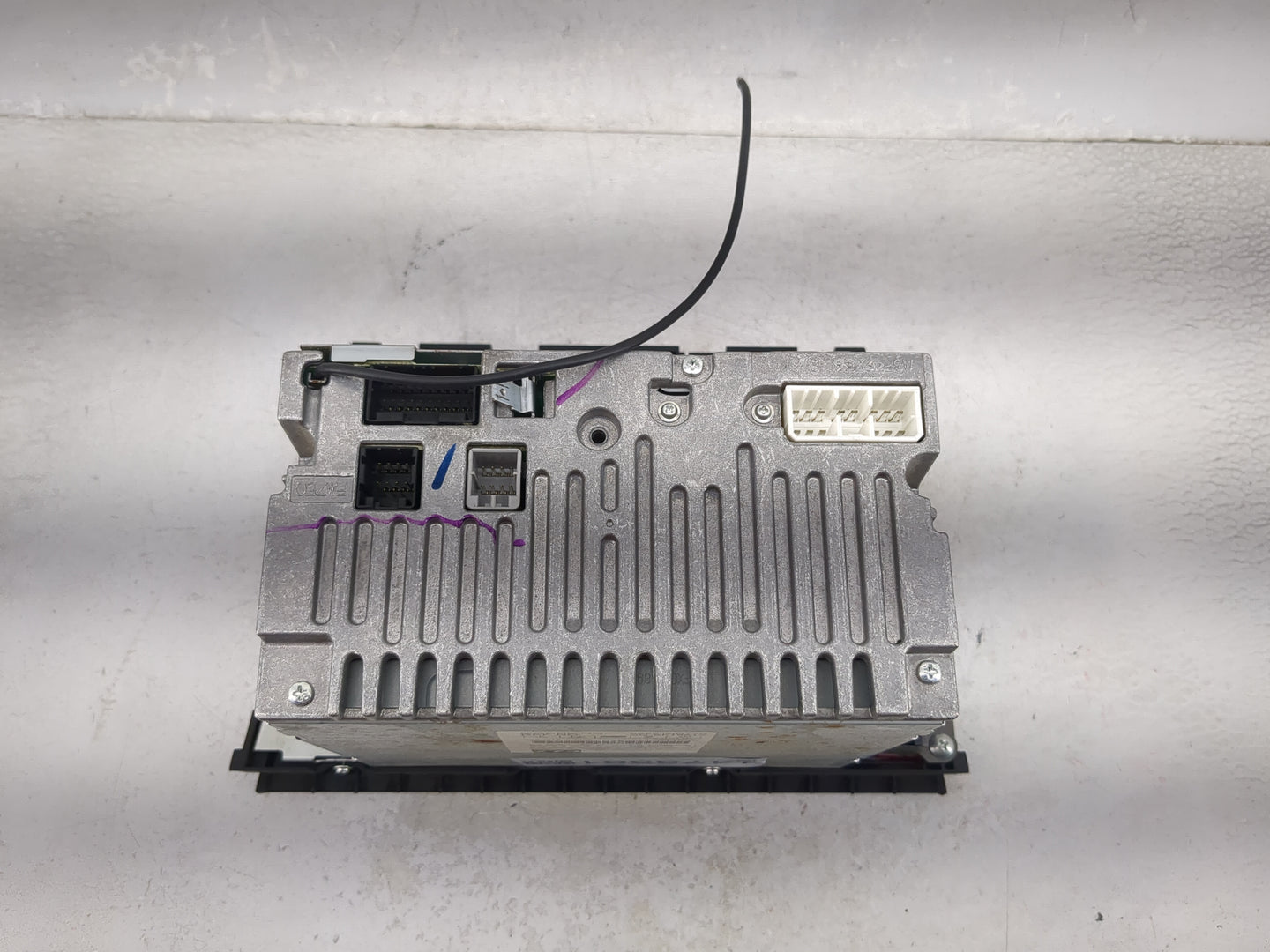 2009 Subaru Legacy Radio AM FM Cd Player Receiver Replacement P/N:86201AG73A CQ-EF1861X Fits OEM Used Auto Parts - Oemusedau