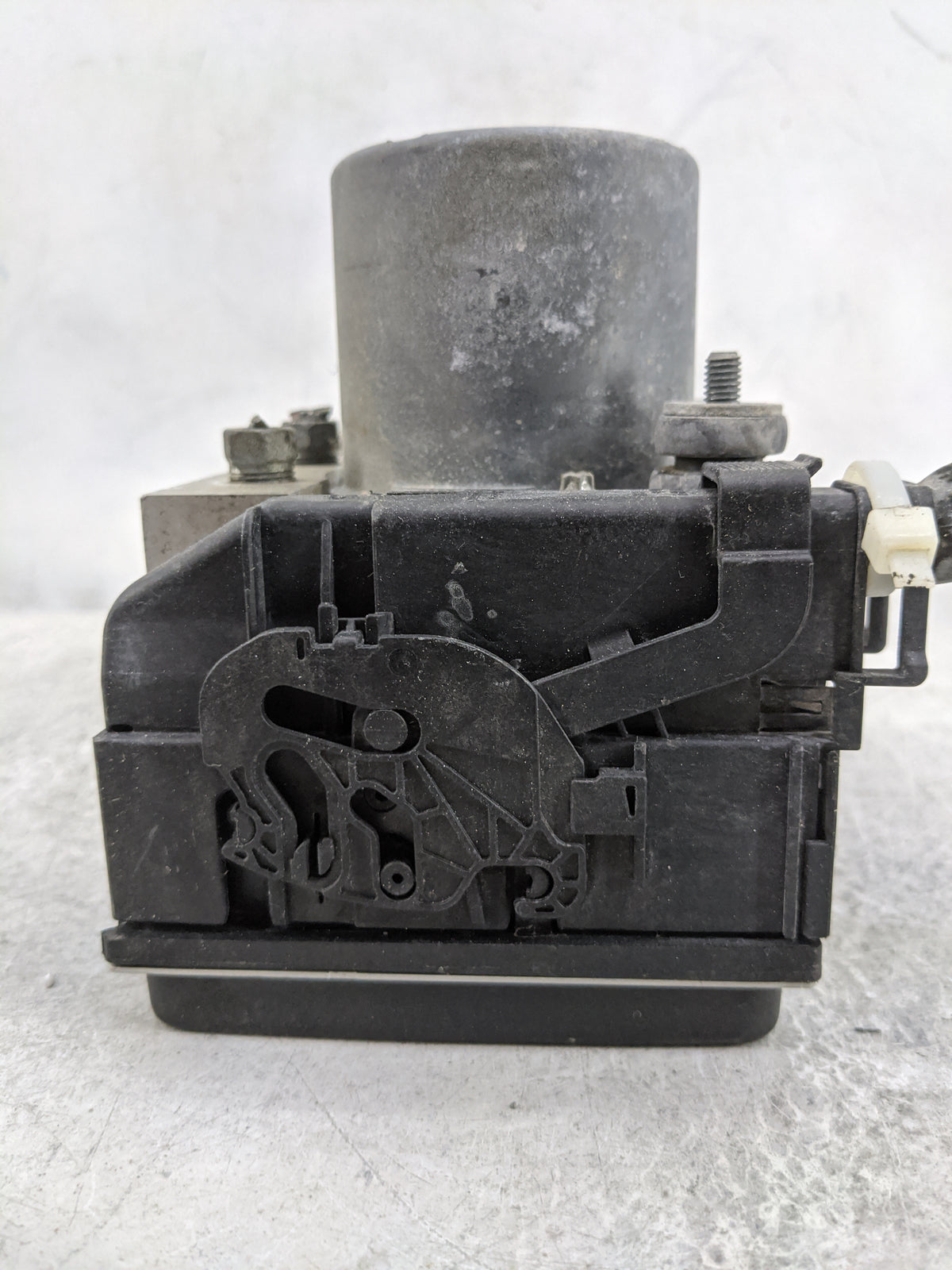 2008-2009 Subaru Legacy ABS Pump Control Module Replacement P/N:0265234735 0265950805, 88415 E1464 Fits Fits 2008 2009 OEM U
