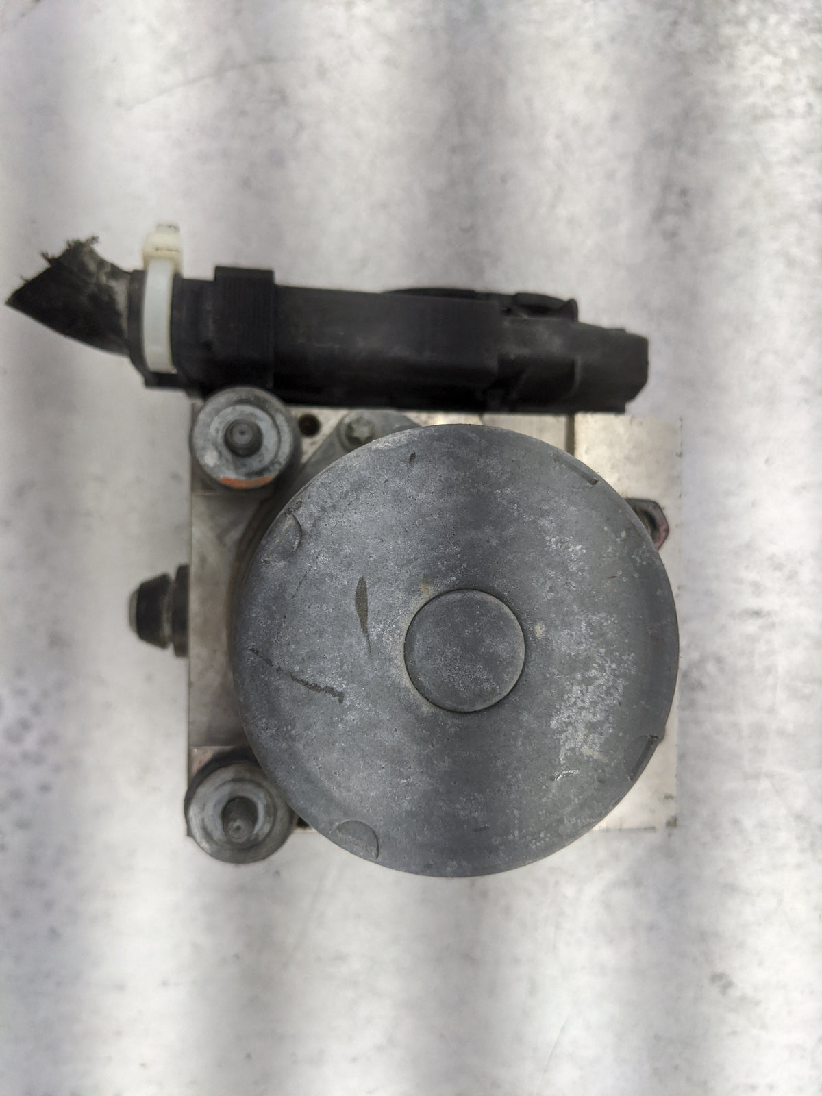 2008-2009 Subaru Legacy ABS Pump Control Module Replacement P/N:0265234735 0265950805, 88415 E1464 Fits Fits 2008 2009 OEM U