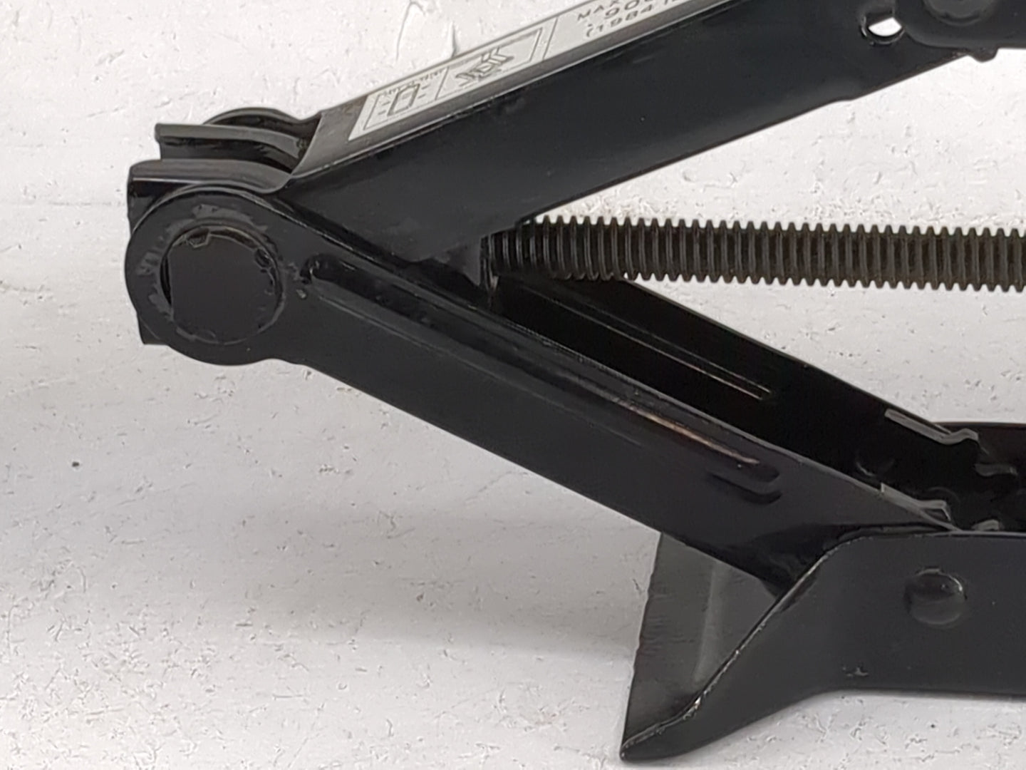 2009 Subaru Legacy Spare Scissor Car Jack Black - Oemusedautoparts1.com