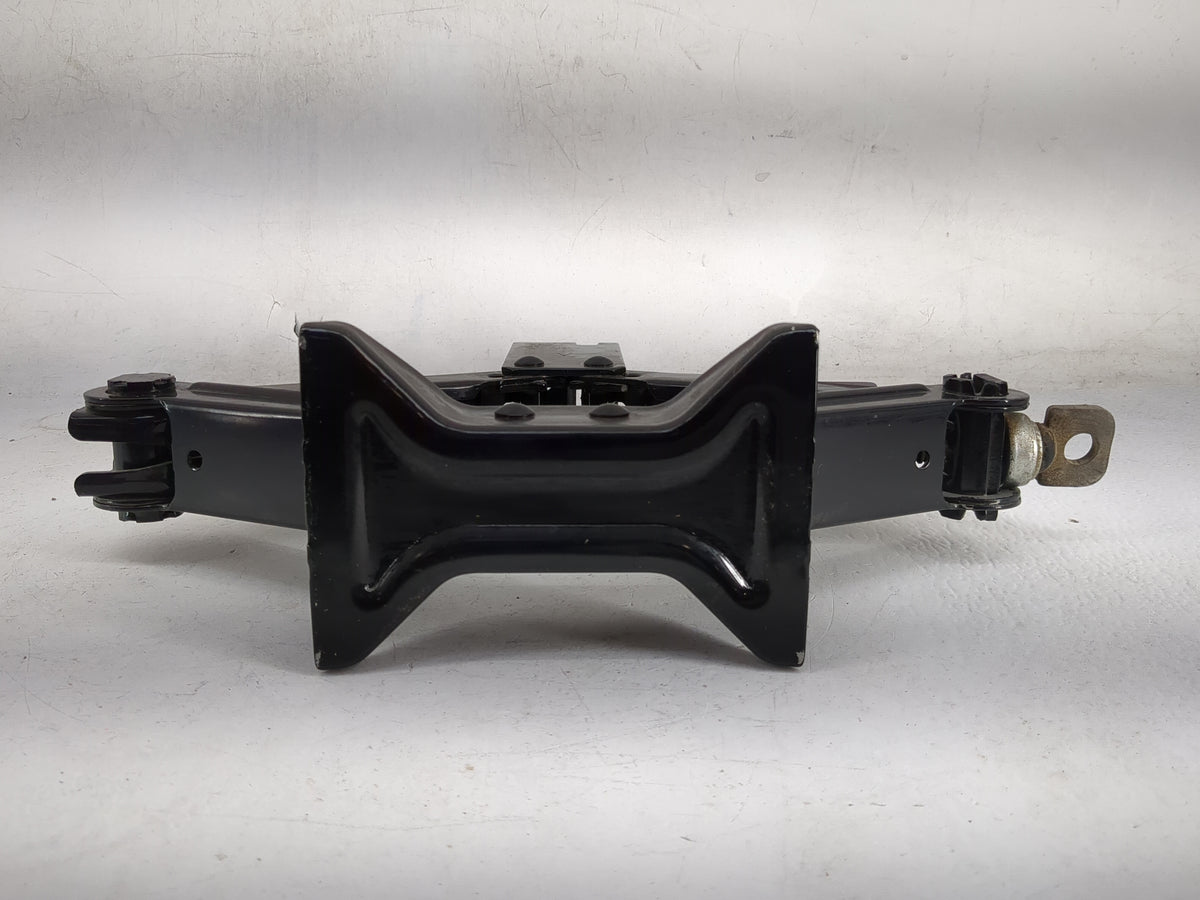 2009 Subaru Legacy Spare Scissor Car Jack Black - Oemusedautoparts1.com