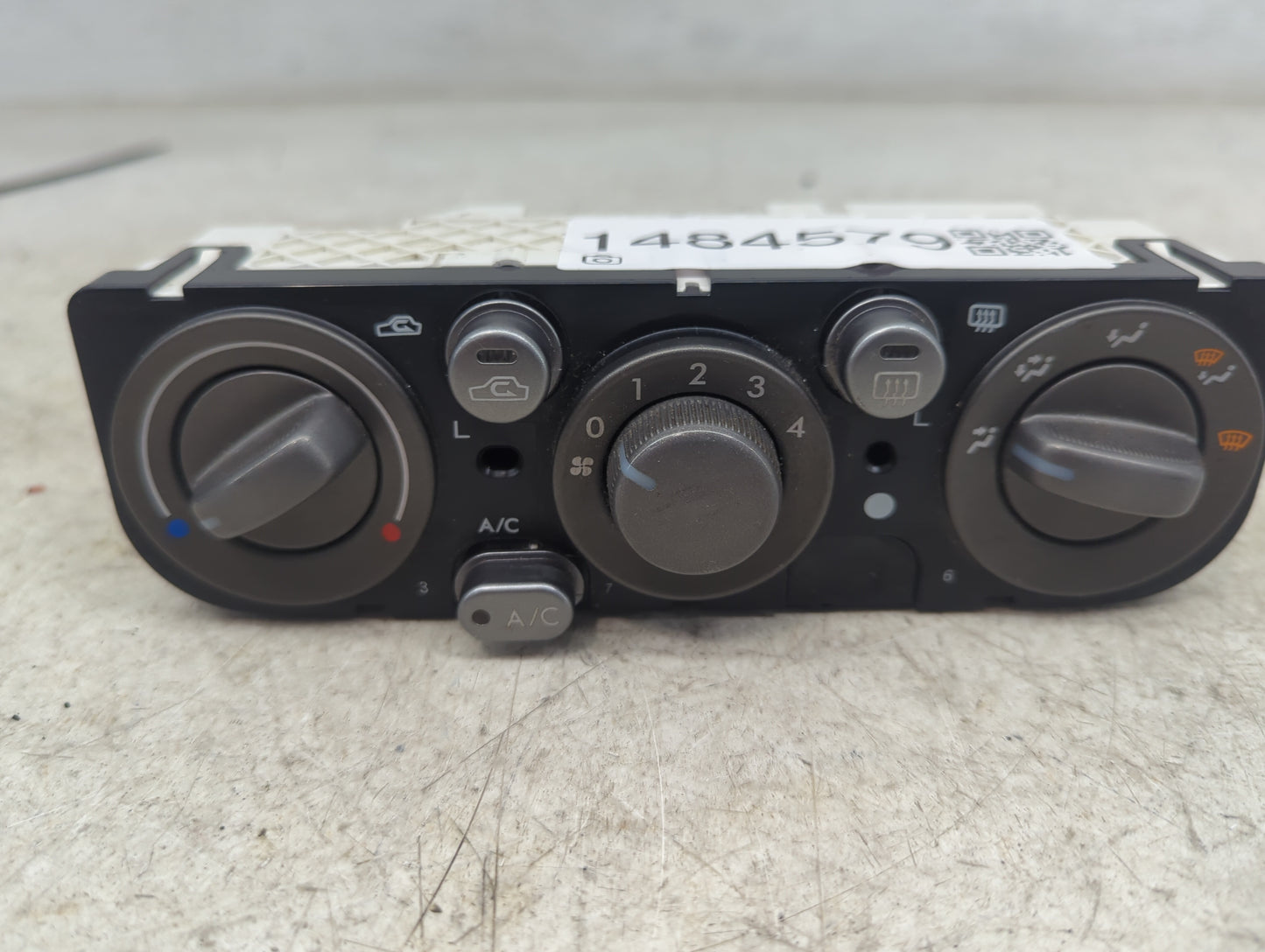 2005-2009 Subaru Legacy Climate Control Module Temperature AC/Heater Replacement P/N:72311AG04A 146570-2683 Fits OEM Used Au