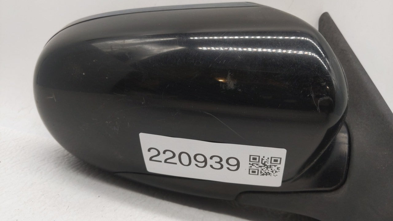 2005-2009 Subaru Legacy Driver Side View Mirror - Left Door Mirror OEM Used - Oemusedautoparts1.com