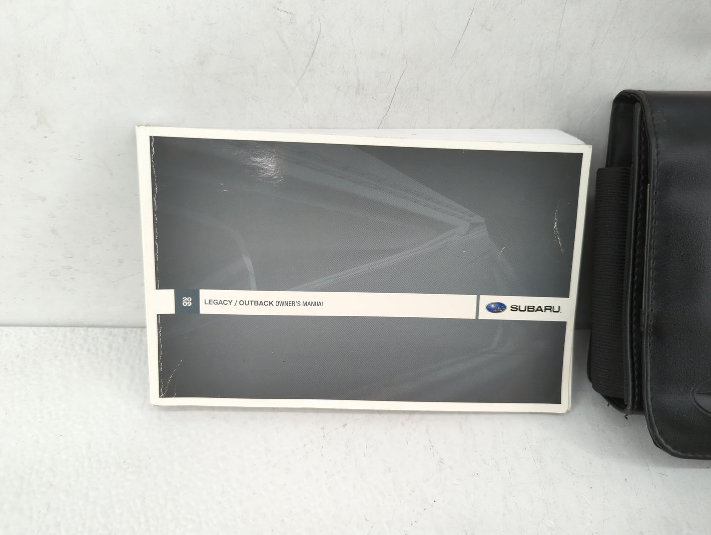2009 Subaru Legacy Owners Manual Book Guide OEM Used Auto Parts - Oemusedautoparts1.com