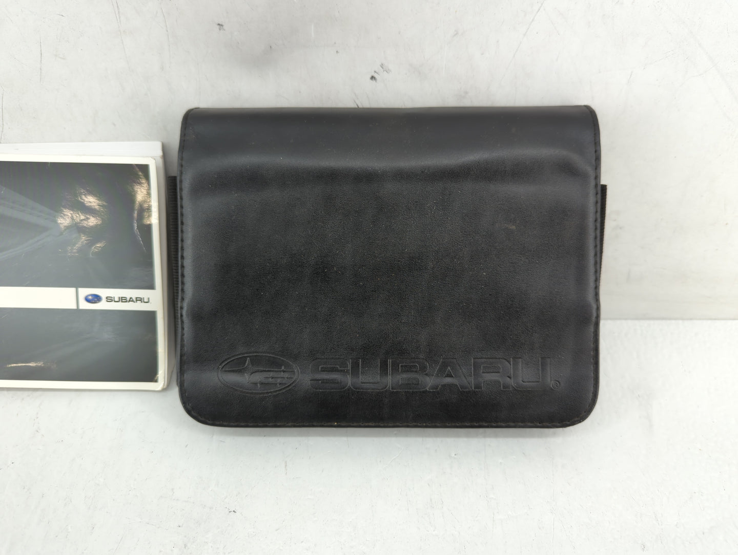 2009 Subaru Legacy Owners Manual Book Guide OEM Used Auto Parts - Oemusedautoparts1.com