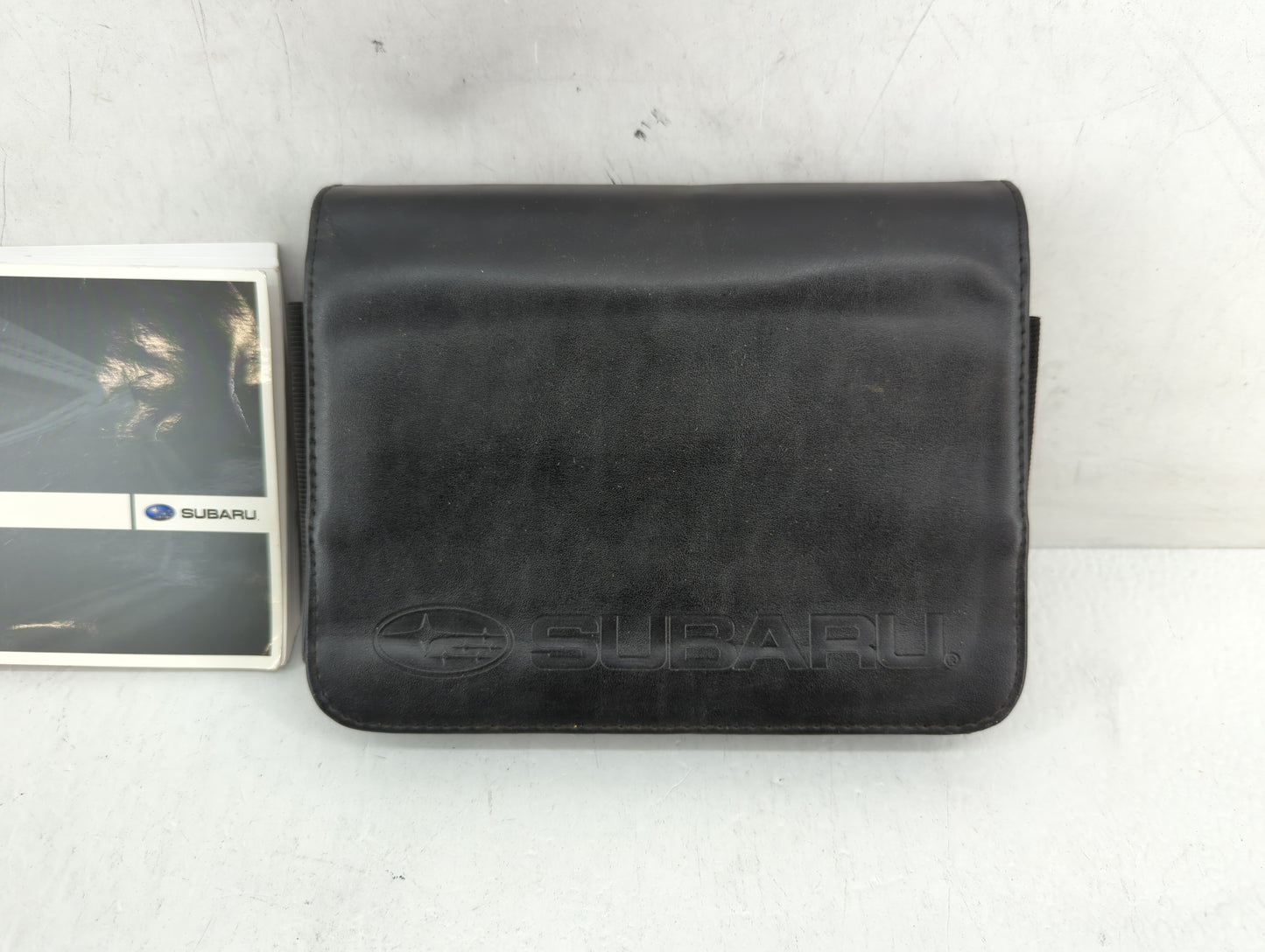 2009 Subaru Legacy Owners Manual Book Guide OEM Used Auto Parts - Oemusedautoparts1.com
