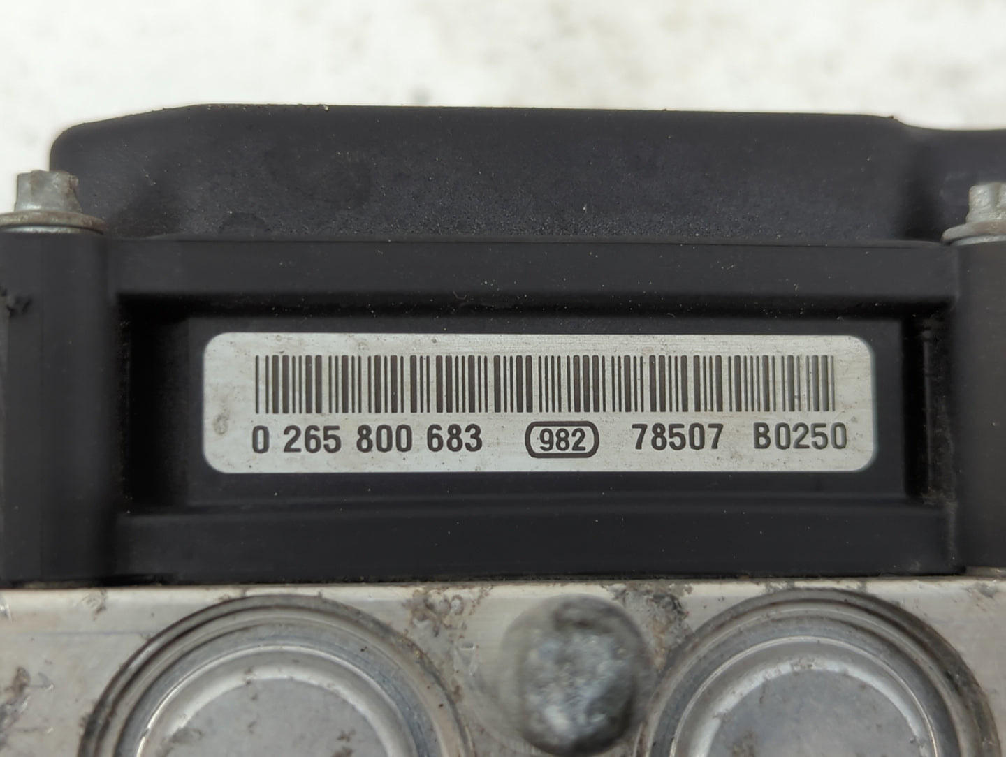 2008-2009 Subaru Legacy ABS Pump Control Module Replacement P/N:27536AG31A Fits Fits 2008 2009 OEM Used Auto Parts - Oemused