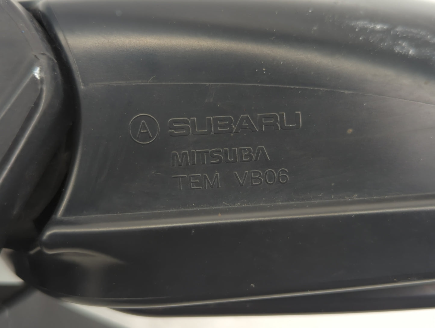 2005-2009 Subaru Legacy Driver Side View Mirror - Left Door Mirror OEM Used - Oemusedautoparts1.com