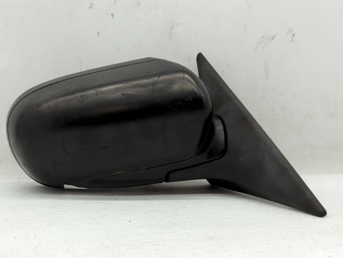 2005-2009 Subaru Legacy Passenger Side View Mirror - Right Door Mirror OEM Used - Oemusedautoparts1.com