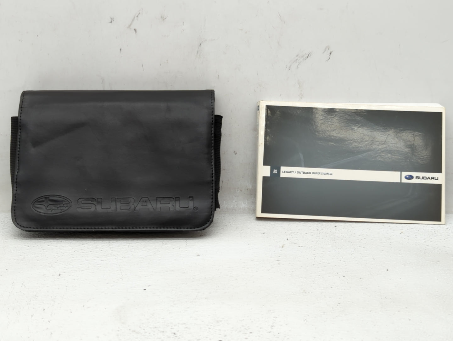 2009 Subaru Legacy Owners Manual Book Guide OEM Used Auto Parts - Oemusedautoparts1.com