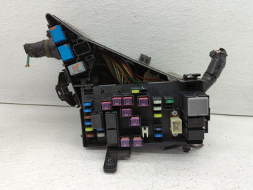 2006-2009 Subaru Legacy Fusebox Fuse Box Panel Relay Module Fits Fits 2006 2007 2008 2009 OEM Used Auto Parts