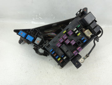 2006-2009 Subaru Legacy Fusebox Fuse Box Panel Relay Module P/N:MB100200B Fits Fits 2006 2007 2008 2009 OEM Used Auto Parts