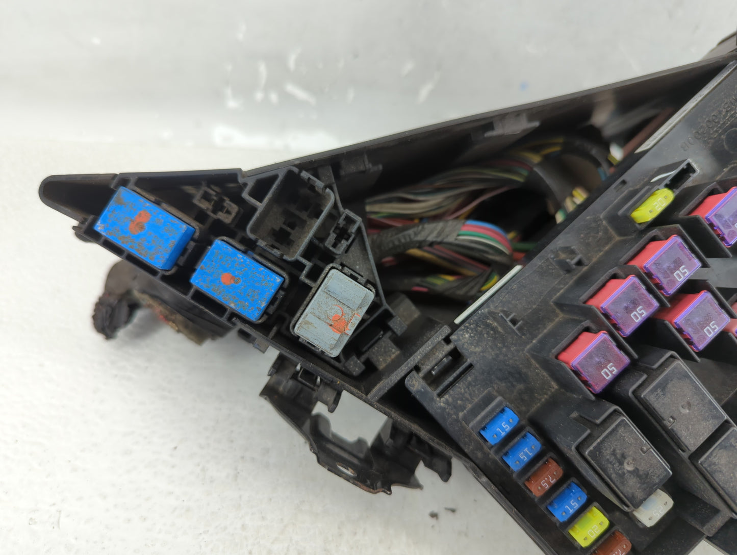 2006-2009 Subaru Legacy Fusebox Fuse Box Panel Relay Module P/N:MB100200B Fits Fits 2006 2007 2008 2009 OEM Used Auto Parts 