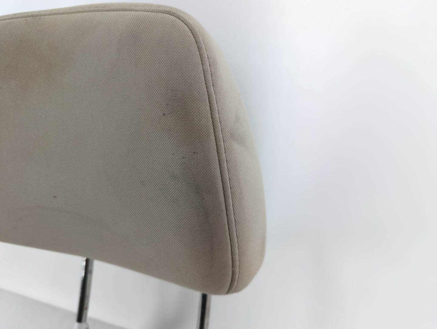 2009 Subaru Legacy Headrest Head Rest Front Driver Passenger Seat Grey - Oemusedautoparts1.com