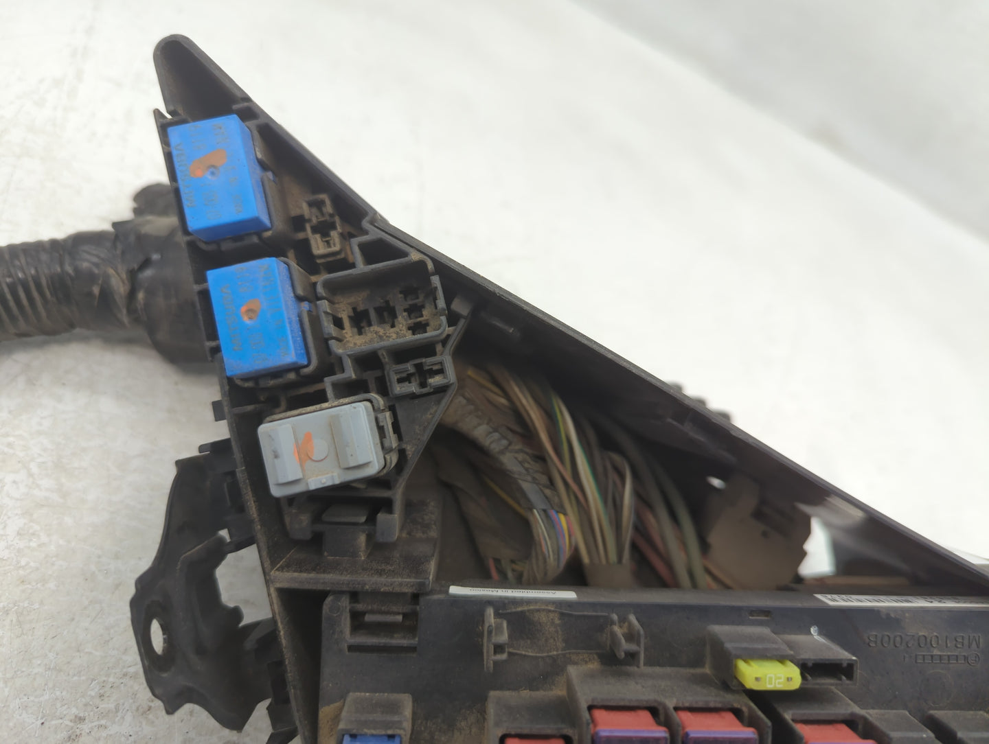 2006-2009 Subaru Legacy Fusebox Fuse Box Panel Relay Module P/N:82241AG00E MB502050 Fits Fits 2006 2007 2008 2009 OEM Used A