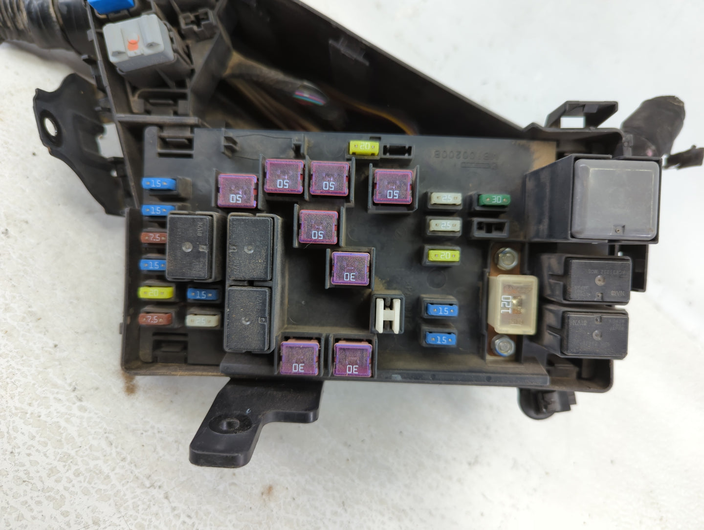2006-2009 Subaru Legacy Fusebox Fuse Box Panel Relay Module P/N:82241AG00E MB100200B Fits Fits 2006 2007 2008 2009 OEM Used 