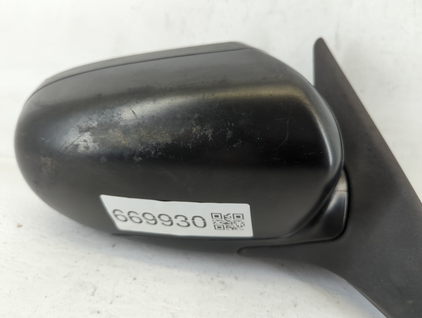 2005-2009 Subaru Legacy Passenger Side View Mirror - Right Door Mirror OEM Used - Oemusedautoparts1.com