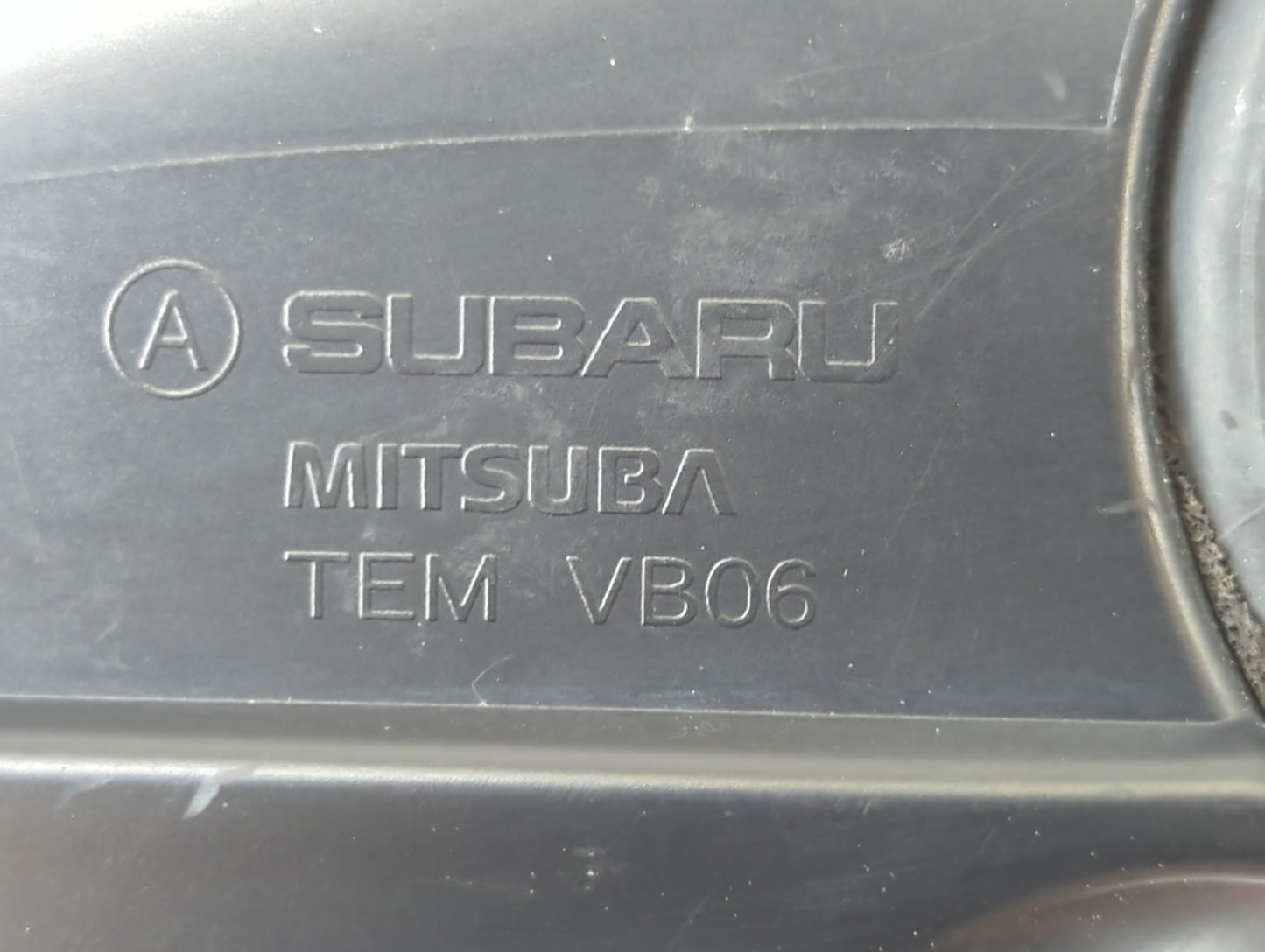 2005-2009 Subaru Legacy Passenger Side View Mirror - Right Door Mirror OEM Used - Oemusedautoparts1.com