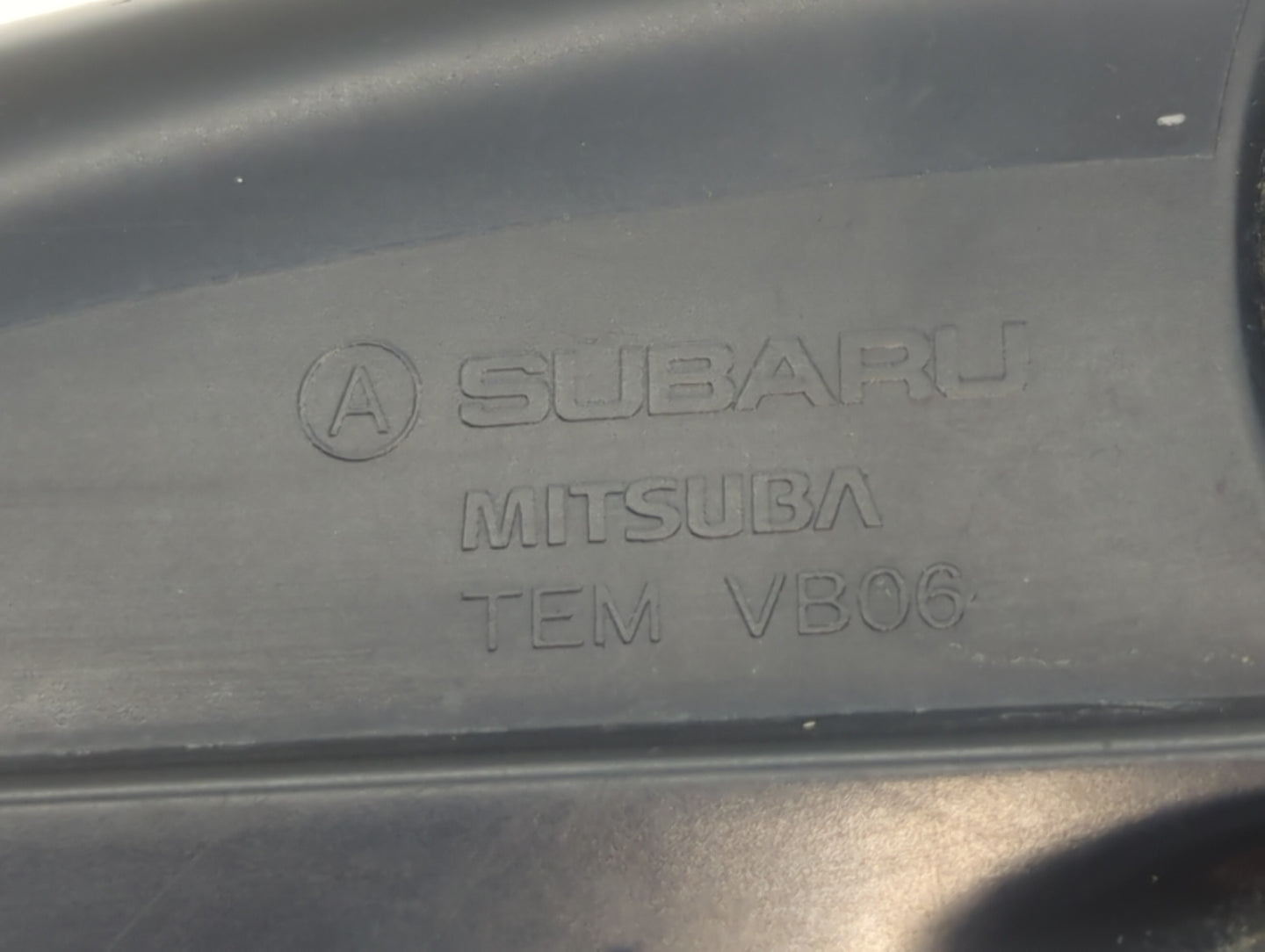 2005-2009 Subaru Legacy Passenger Side View Mirror - Right Door Mirror OEM Used - Oemusedautoparts1.com
