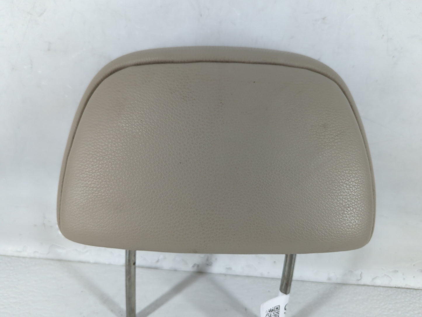 2009 Subaru Legacy Headrest Head Rest Rear Seat Beige - Oemusedautoparts1.com