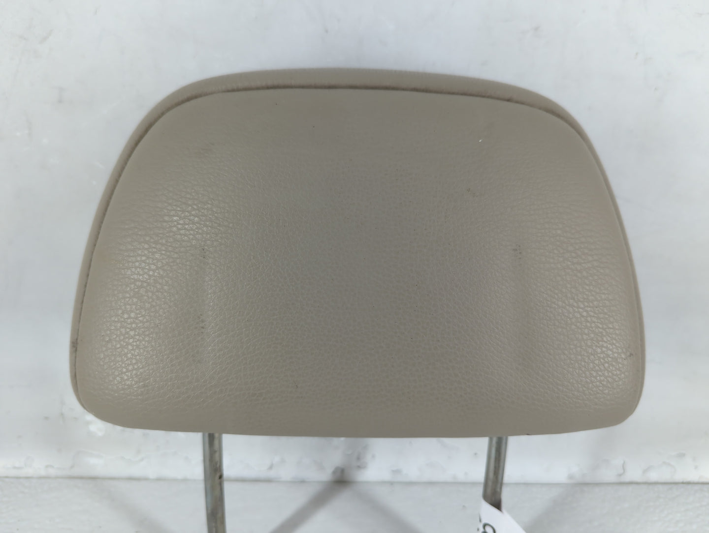 2009 Subaru Legacy Headrest Head Rest Rear Seat Beige - Oemusedautoparts1.com