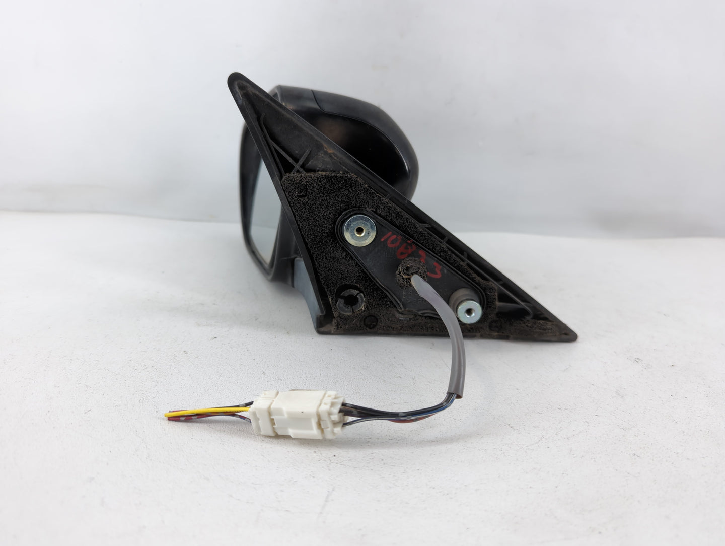 2005-2009 Subaru Legacy Driver Side View Mirror - Left Door Mirror OEM Used - Oemusedautoparts1.com